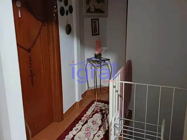 Sobrado com 180m² 3 quartos e 2 banheiros, à venda, no bairro Vila Fachini em São Paulo