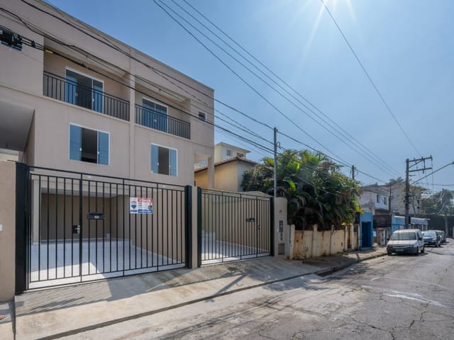 Foto do Sobrado - Sobrado para venda em Vila Morse com 3 quartos, sendo 1 suíte , 114.92m² | Lares e Andares Imóveis