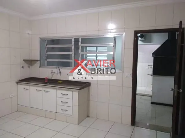 Sobrado 4 quartos e 4 banheiros, à venda, no bairro Vila Ema em São Paulo