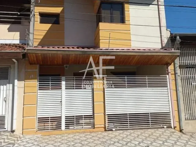 Sobrado com 66m² 3 quartos e 3 banheiros, à venda, no bairro Centro em Taubaté