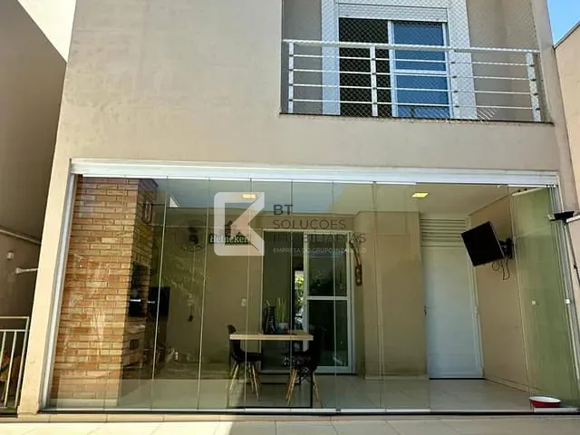 Sobrado com 150m² 3 quartos e 2 banheiros, à venda, no bairro Jardim Park Real em Indaiatuba