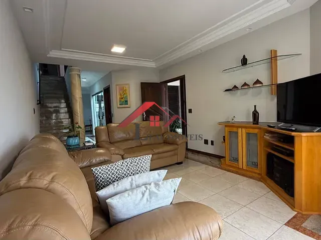 Sobrado com 125m² 3 quartos e 3 banheiros, à venda, no bairro Parque Jaçatuba em Santo André