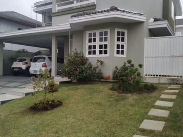 Foto do Sobrado - Sobrado no Condomínio Villa Branca I com 4 dormitórios à venda, 350 m² por R$ 1.230.000 - Villa Branca - Jacareí/SP | RUSSI IMÓVEIS