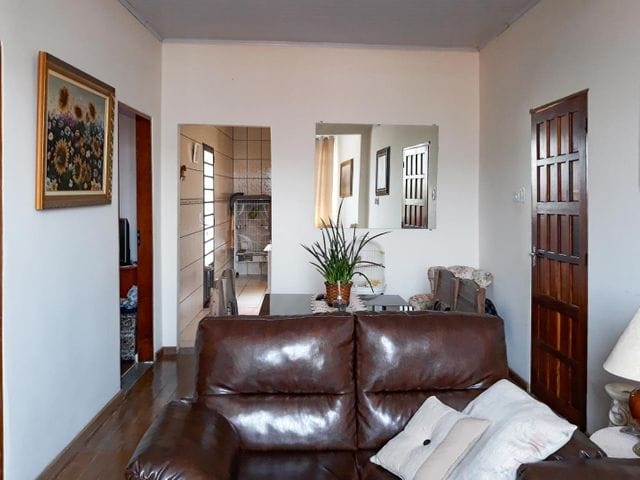 Sobrado com 133m² 2 quartos e 1 banheiro, à venda, no bairro Aparecida em Bragança Paulista