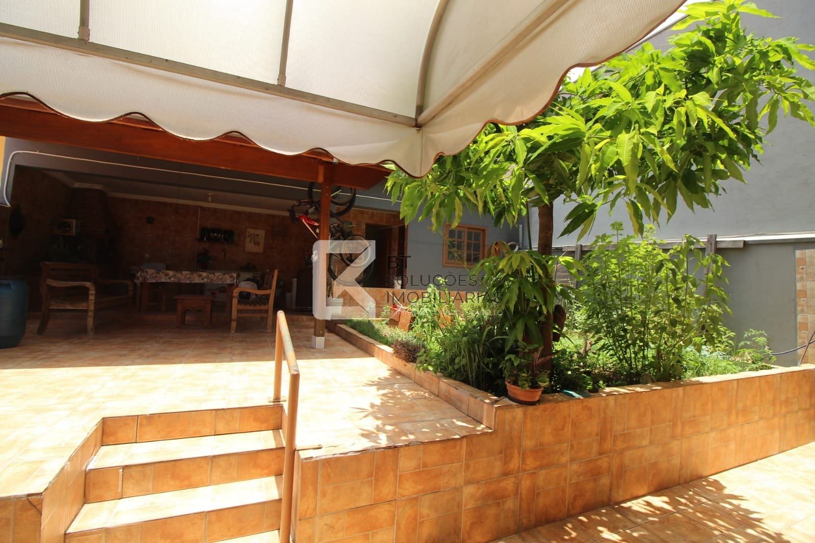 Sobrado, 3 quartos, 191 m² - Foto 1