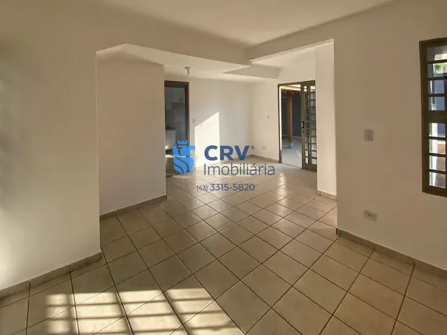 Casa com 120m² 3 quartos e 3 banheiros, para alugar, no bairro Jardim Oriente em Londrina