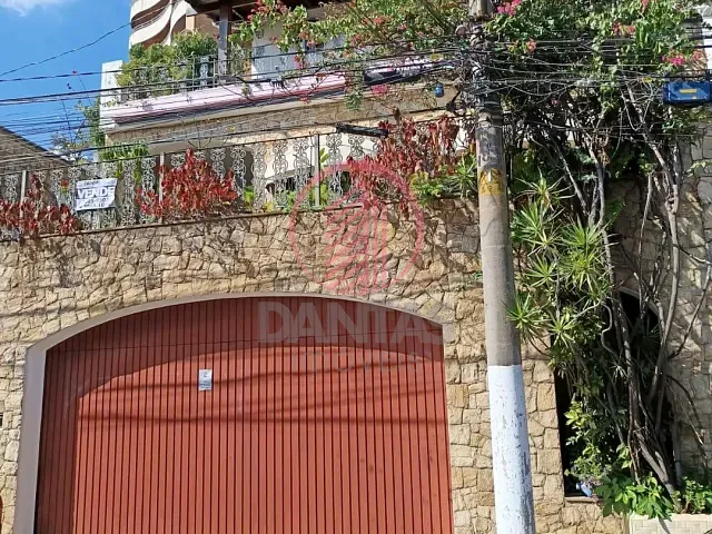 Sobrado com 320m² 3 quartos e 4 banheiros, à venda, no bairro Vila Campesina em Osasco