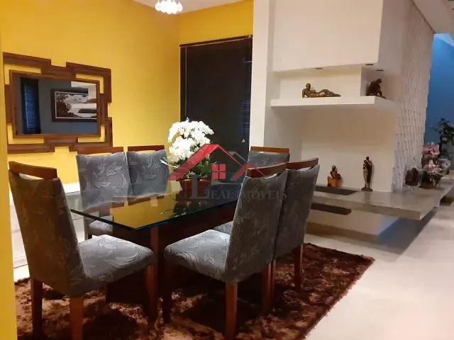 Sobrado com 131m² 3 quartos e 2 banheiros, à venda, no bairro Parque das Nações em Santo André