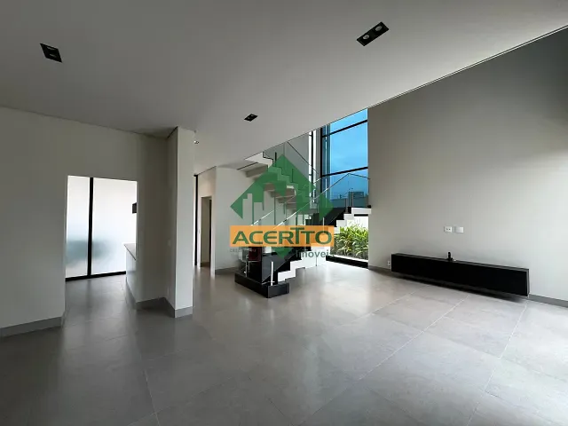 Sobrado com 300m² 3 quartos e 5 banheiros, à venda, no bairro Alvorada em Araçatuba