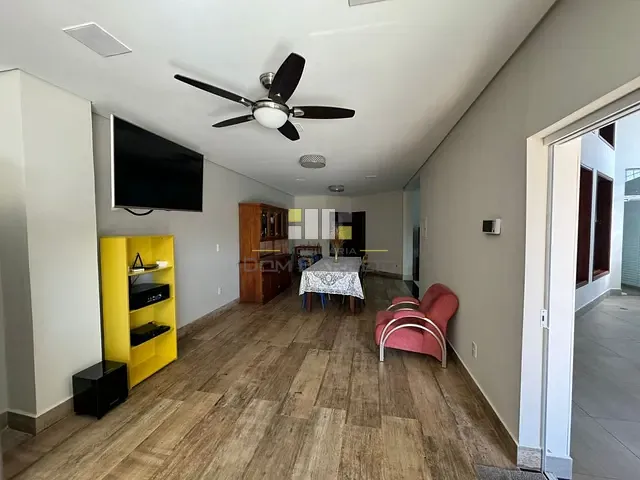 Sobrado com 266m² 3 quartos e 3 banheiros, à venda, no bairro Jardim Alvorada em Sumaré
