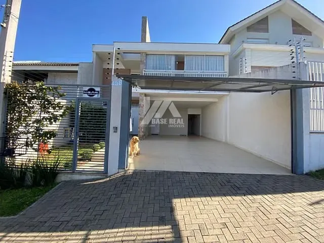 Sobrado com 179m² 3 quartos e 2 banheiros, à venda, no bairro Alto da XV em Guarapuava