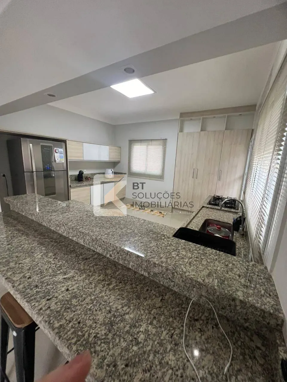 Sobrado, 3 quartos, 214 m² - Foto 3
