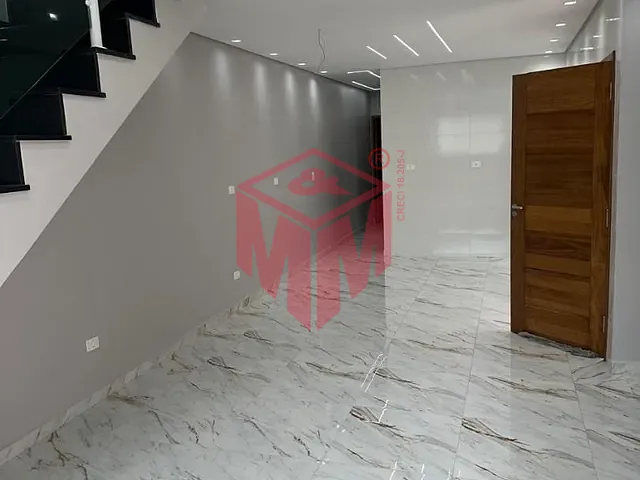 Sobrado com 100m² 3 quartos e 3 banheiros, à venda, no bairro Vila Tibiriçá em Santo André