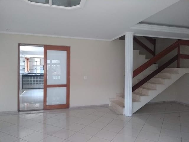 Sobrado com 300m² 3 quartos e 5 banheiros, à venda, no bairro TUCURUVI/ PARQUE VITÓRIA em São Paulo