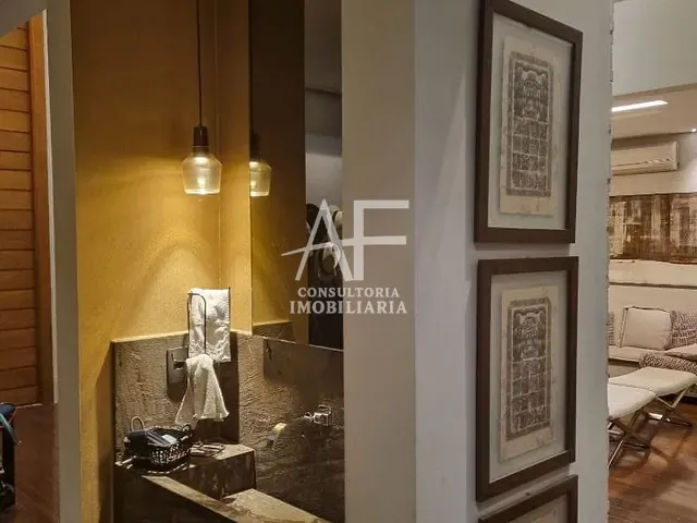Sobrado com 505m² 3 quartos e 5 banheiros, à venda, no bairro Pinhão em Taubaté