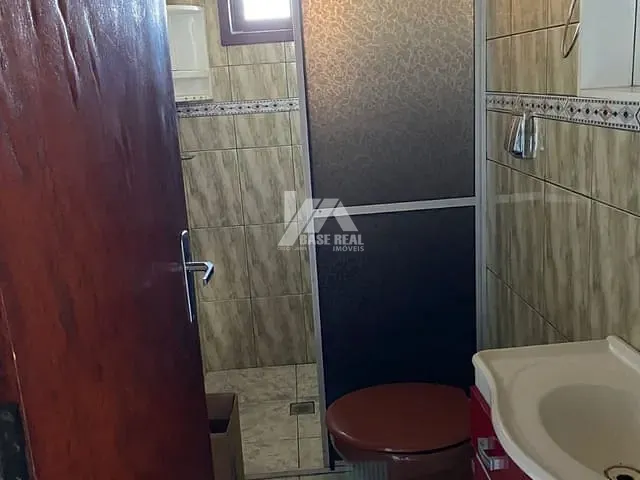 Sobrado com 191m² 6 quartos e 4 banheiros, à venda, no bairro Vila Bela em Guarapuava