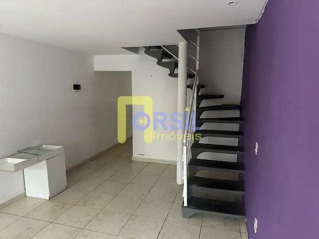 Sobrado com 120m² 2 quartos e 1 banheiro, à venda, no bairro Vila Nova Aparecida em Mogi das Cruzes