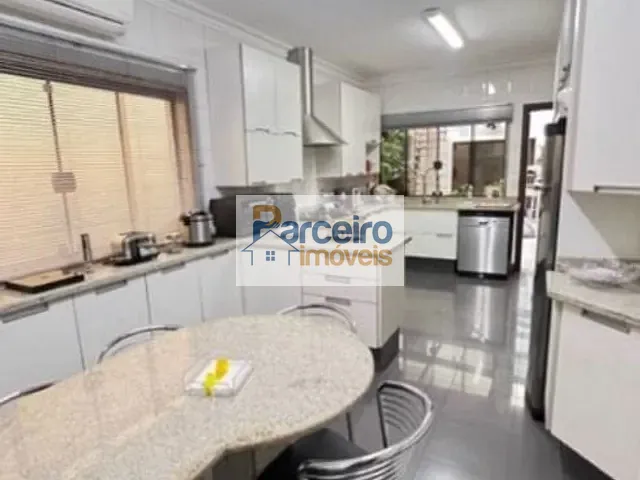 Casa com 186m² 3 quartos e 1 banheiro, à venda, no bairro Jardim Textil em São Paulo