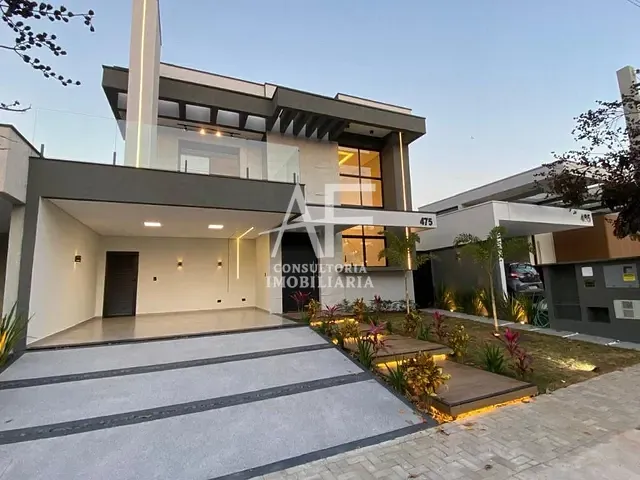 Sobrado com 300m² 4 quartos e 6 banheiros, à venda, no bairro Condomínio Ouro Ville em Taubaté