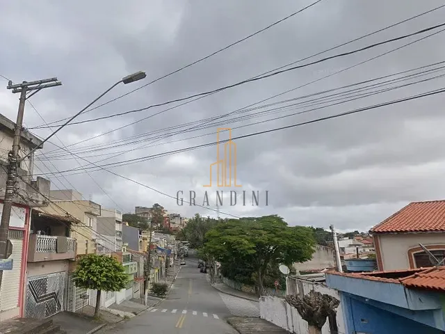 Sobrado com 146m² 3 quartos e 4 banheiros, à venda, no bairro Jardim Las Vegas em Santo André