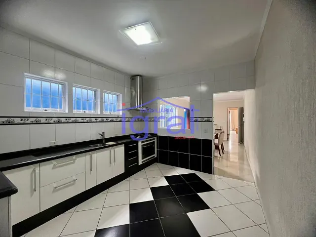Sobrado com 189m² 3 quartos e 4 banheiros, à venda, no bairro Jabaquara em São Paulo