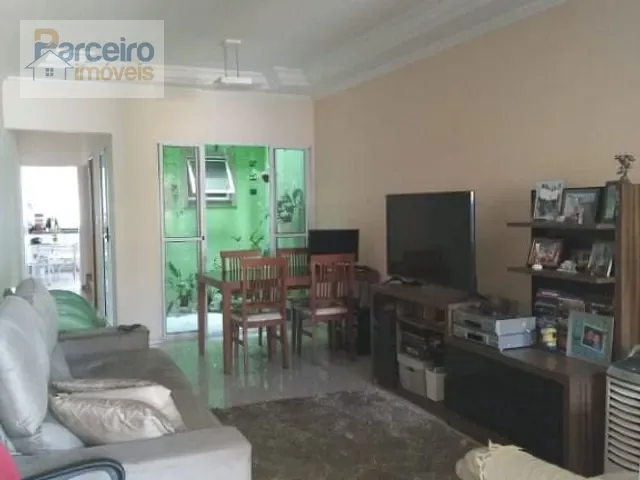 Casa com 98m² 3 quartos e 1 banheiro, à venda, no bairro Vila Esperança em São Paulo
