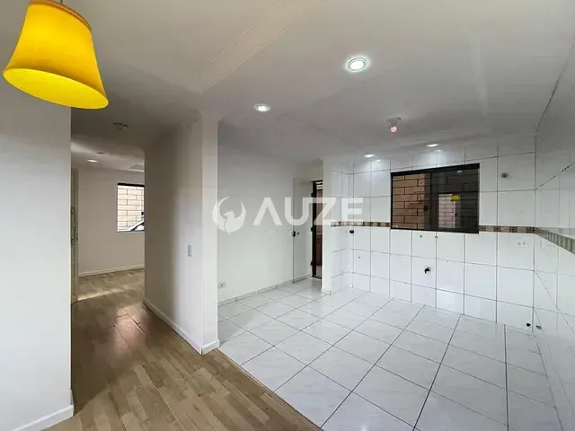 Sobrado com 100m² 3 quartos e 3 banheiros, à venda, no bairro Fanny em Curitiba