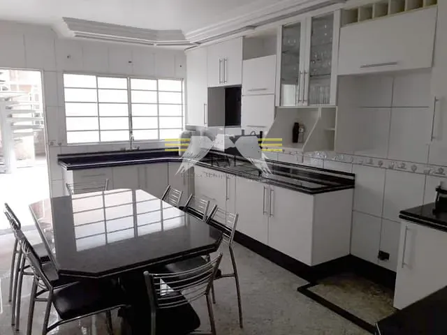 Sobrado com 145m² 3 quartos e 2 banheiros, à venda, no bairro Jardim Vila Formosa em São Paulo