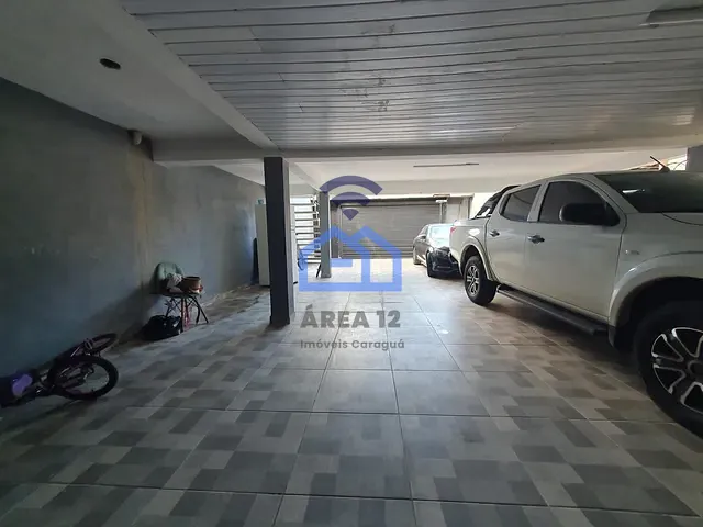Sobrado com 225m² 7 quartos e 7 banheiros, à venda, no bairro Aruan em Caraguatatuba