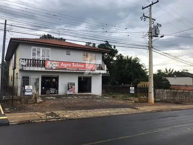 Sobrado com 362m² 5 quartos e 2 banheiros, à venda, no bairro Contorno em Ponta Grossa
