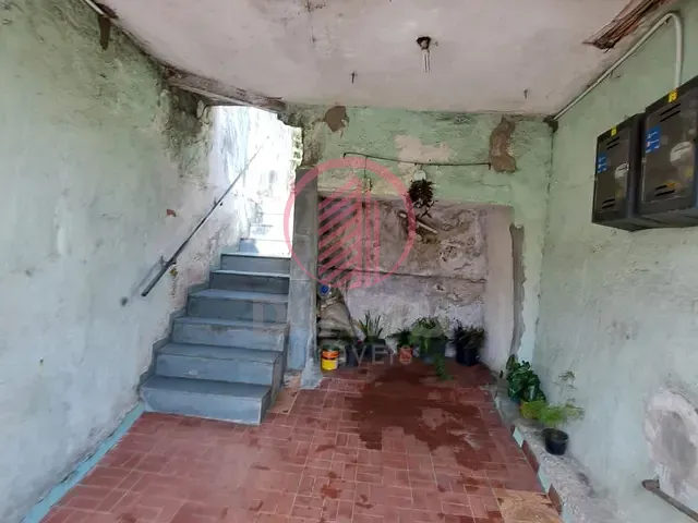 Sobrado com 250m² 4 quartos e 2 banheiros, à venda, no bairro Bussocaba em Osasco