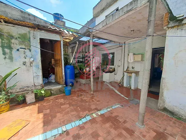 Sobrado com 250m² 4 quartos e 2 banheiros, à venda, no bairro Bussocaba em Osasco