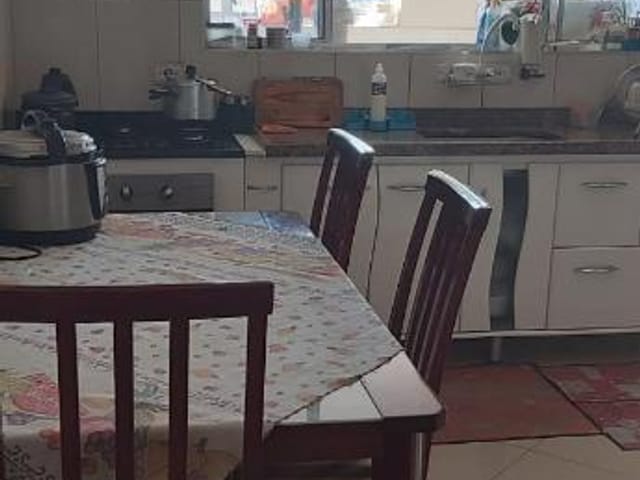 Sobrado com 125m² 2 quartos e 1 banheiro, à venda, no bairro Jardim D'abril em Osasco