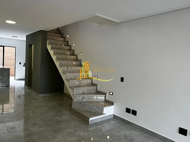Sobrado com 131m² 3 quartos e 5 banheiros, à venda, no bairro Vila Santana em São Paulo