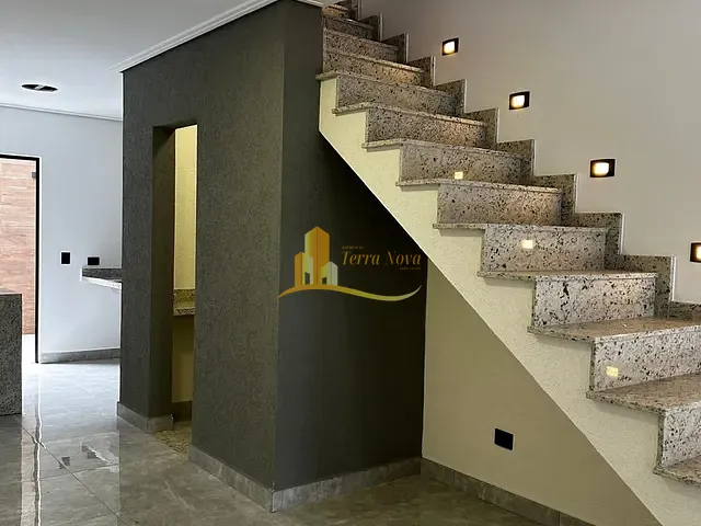 Sobrado com 131m² 3 quartos e 5 banheiros, à venda, no bairro Vila Santana em São Paulo