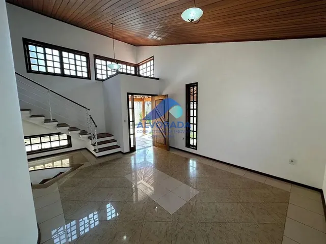 Sobrado com 450m² 3 quartos e 3 banheiros, à venda, no bairro Jardim Esplanada II em São José Dos Campos