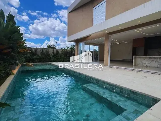 Sobrado com 568m² 5 quartos e 6 banheiros, à venda, no bairro Residencial Goiânia Golfe Clube em Goiânia