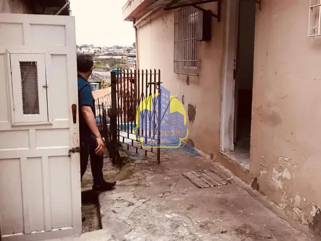 Sobrado com 200m², à venda, no bairro Jaguaribe em Osasco