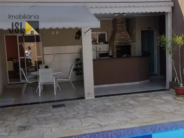Sobrado com 204m² 3 quartos e 2 banheiros, à venda, no bairro Jardim Julieta em Caçapava