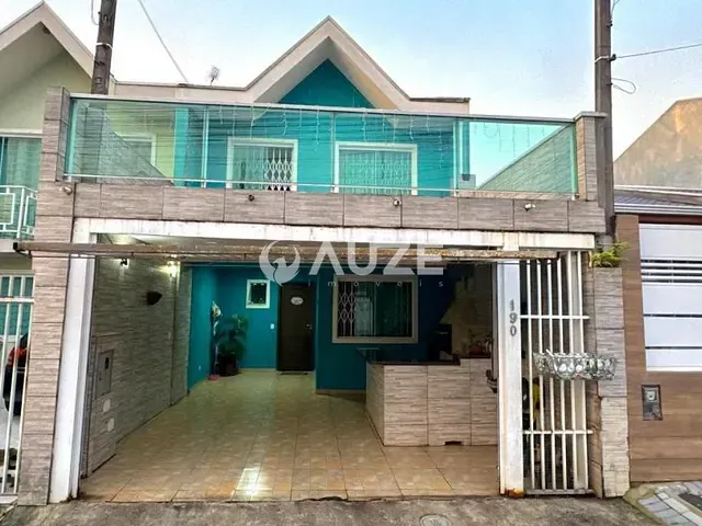 Sobrado com 67m² 3 quartos e 2 banheiros, à venda, no bairro Vitória Régia em Curitiba