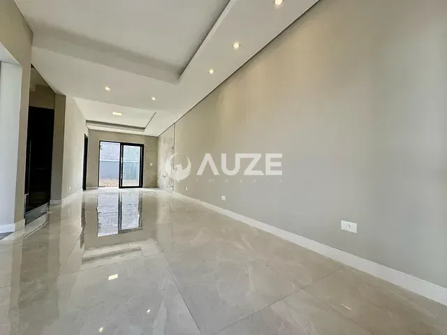 Sobrado com 135m² 3 quartos e 3 banheiros, à venda, no bairro Pioneiros em Fazenda Rio Grande