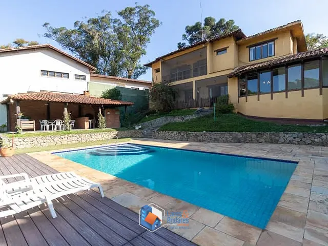 Sobrado com 1498m² 5 quartos e 4 banheiros, à venda, no bairro Guarapiranga em São Paulo