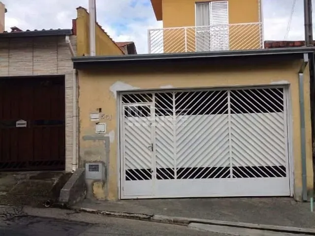 Sobrado com 160m² 4 quartos e 2 banheiros, à venda, no bairro Vila Jundiaí em Mogi das Cruzes