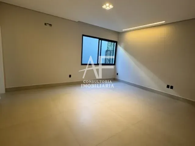 Sobrado com 447m² 4 quartos e 6 banheiros, à venda, no bairro Condomínio Village Taubaté em Taubaté