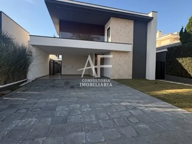Sobrado com 447m² 4 quartos e 6 banheiros, à venda, no bairro Condomínio Village Taubaté em Taubaté