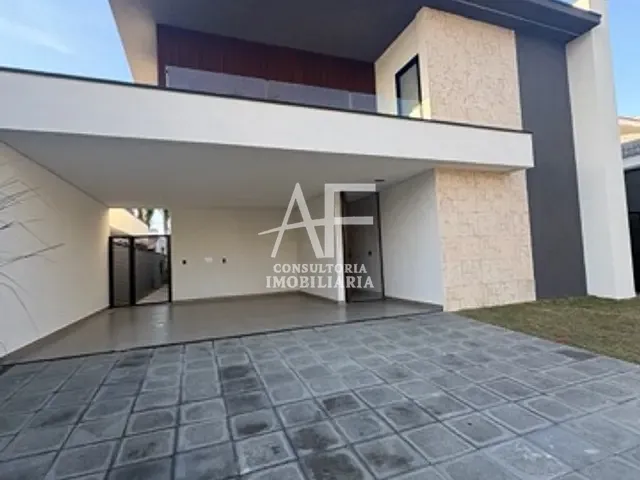 Sobrado com 447m² 4 quartos e 6 banheiros, à venda, no bairro Condomínio Village Taubaté em Taubaté