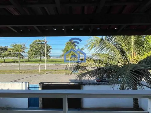 Sobrado com 430m² 5 quartos e 5 banheiros, para alugar, no bairro Praia das Palmeiras em Caraguatatuba