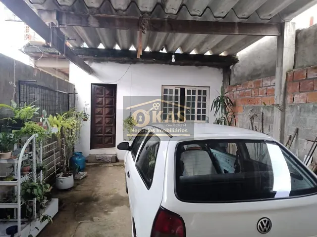 Sobrado com 300m² 3 quartos e 2 banheiros, à venda, no bairro Vila Urupês em Suzano