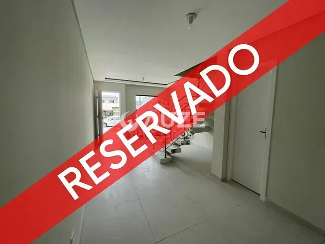 Sobrado com 92m² 3 quartos e 2 banheiros, à venda, no bairro Sítio Cercado em Curitiba