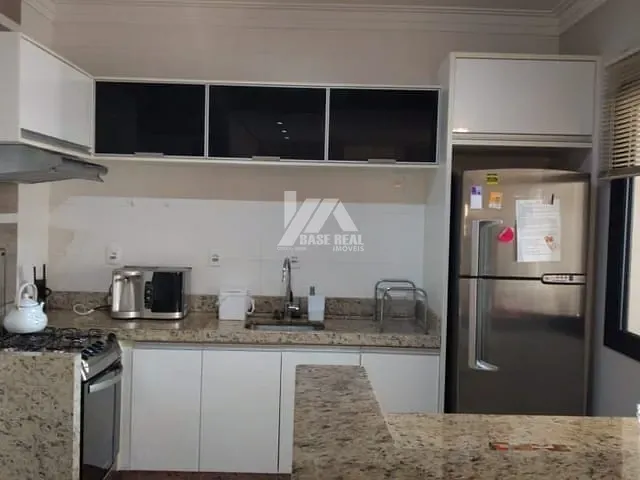 Sobrado com 139m² 3 quartos e 1 banheiro, à venda, no bairro Santa Cruz em Guarapuava